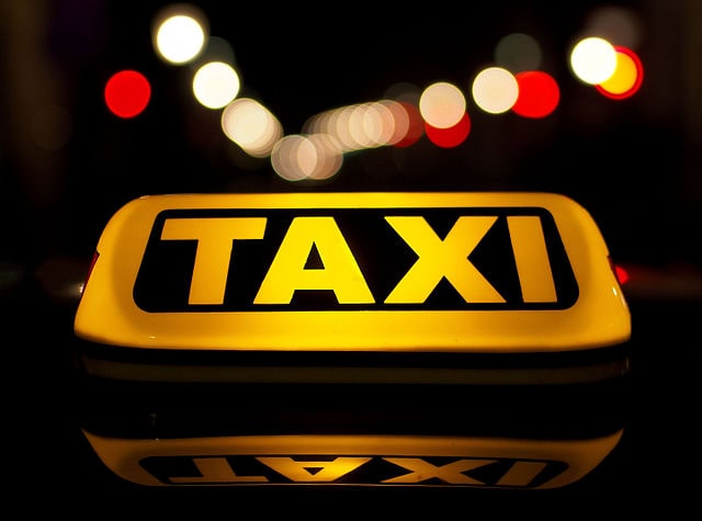 taxis tanfolyam